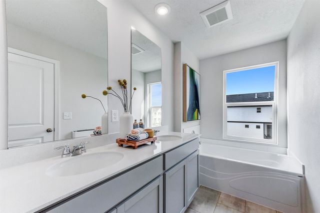 24580 E Harrier Lane Ln, Liberty Lake, WA 99019