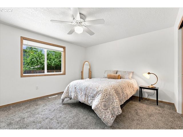 10808 Ne 22ND Pl, Vancouver, WA 98686