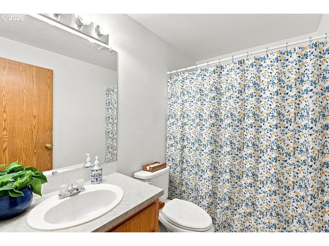 10808 Ne 22ND Pl, Vancouver, WA 98686