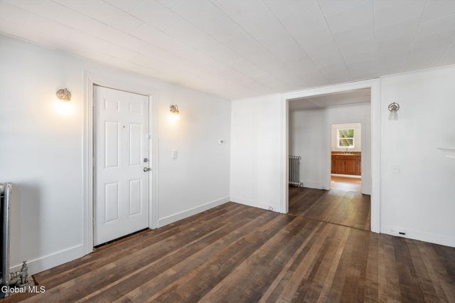 60 Bradford Street, Albany, NY 12206