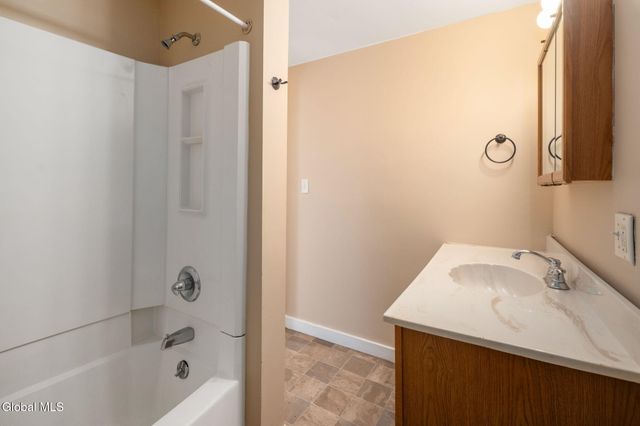 60 Bradford Street, Albany, NY 12206