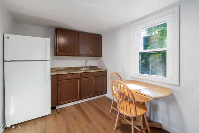 60 Bradford Street, Albany, NY 12206