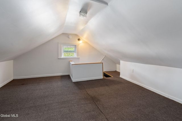 60 Bradford Street, Albany, NY 12206