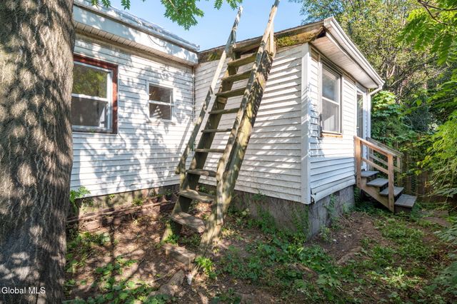 60 Bradford Street, Albany, NY 12206