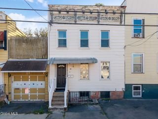 60 Bradford Street, Albany, NY 12206