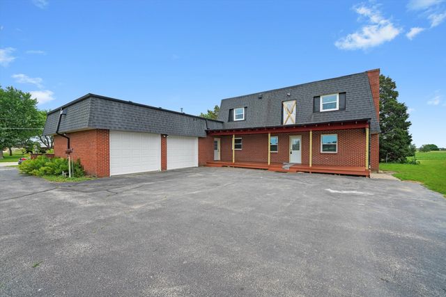 9762 IL Route 76, Belvidere, IL 61008