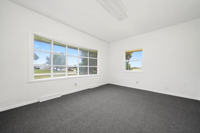 9762 IL Route 76, Belvidere, IL 61008