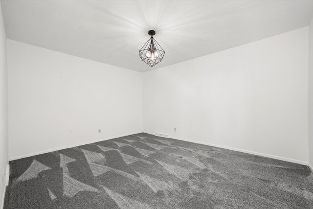 9762 IL Route 76, Belvidere, IL 61008