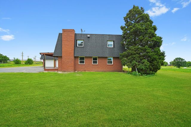 9762 IL Route 76, Belvidere, IL 61008