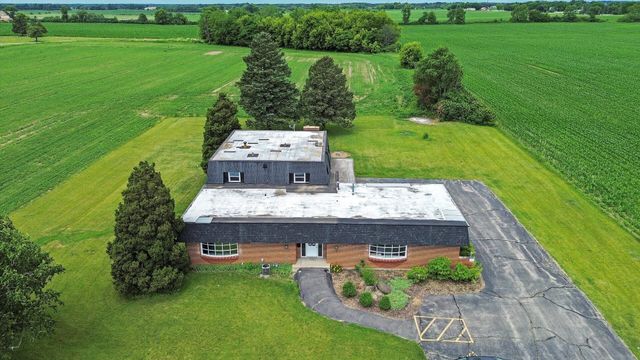 9762 IL Route 76, Belvidere, IL 61008