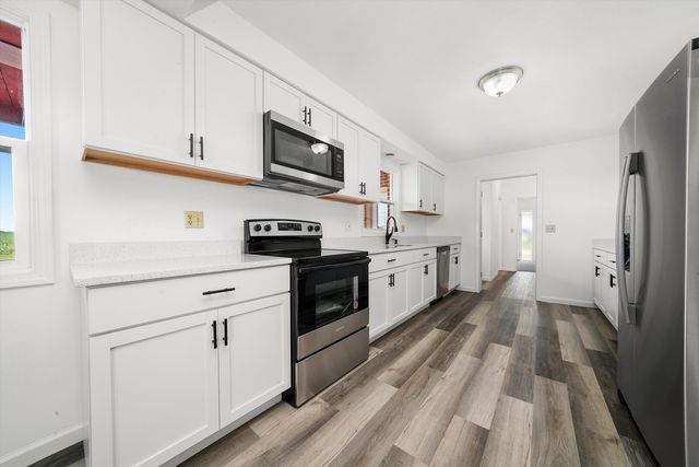 9762 IL Route 76, Belvidere, IL 61008