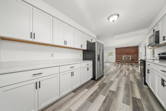 9762 IL Route 76, Belvidere, IL 61008