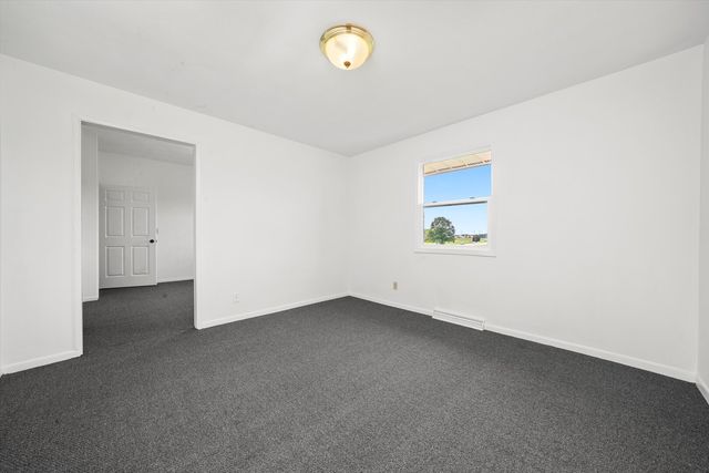 9762 IL Route 76, Belvidere, IL 61008