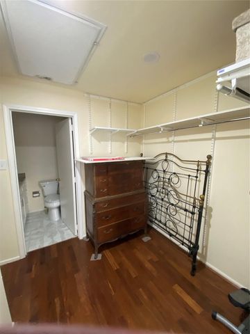 2207 S Braeswood Boulevard 42H, Houston, TX 77030