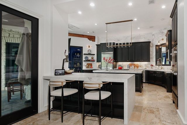 30 Player Green Place, The Woodlands, TX 77382