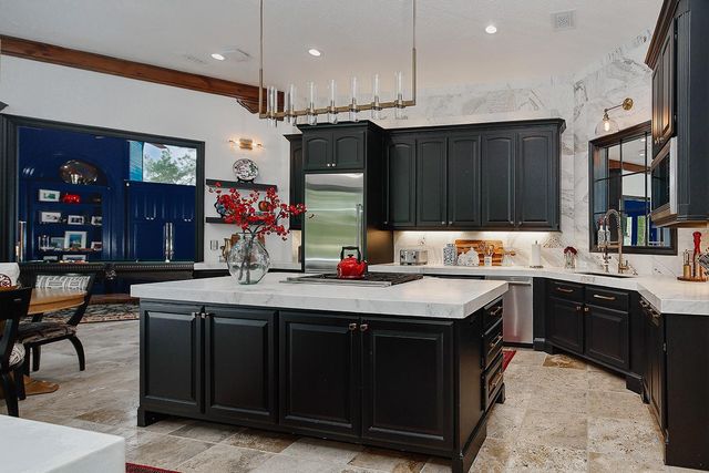 30 Player Green Place, The Woodlands, TX 77382