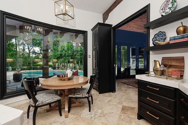 30 Player Green Place, The Woodlands, TX 77382