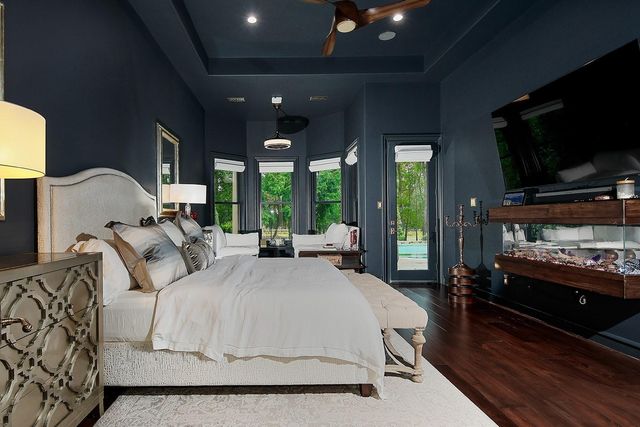 30 Player Green Place, The Woodlands, TX 77382