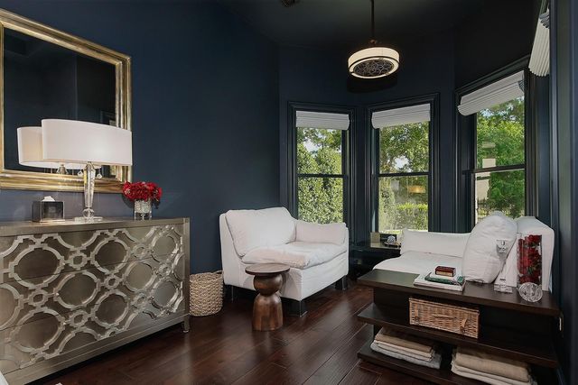 30 Player Green Place, The Woodlands, TX 77382