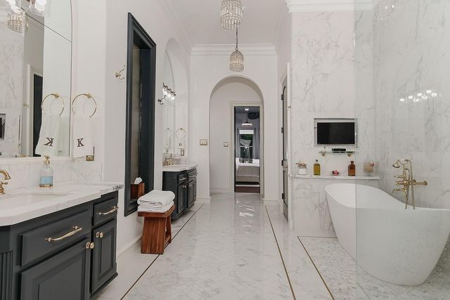 30 Player Green Place, The Woodlands, TX 77382