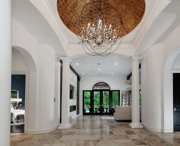 30 Player Green Place, The Woodlands, TX 77382