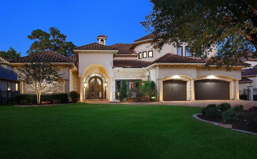 30 Player Green Place, The Woodlands, TX 77382