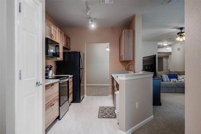 2242 KINGS PALACE DRIVE 2242, Riverview, FL 33578