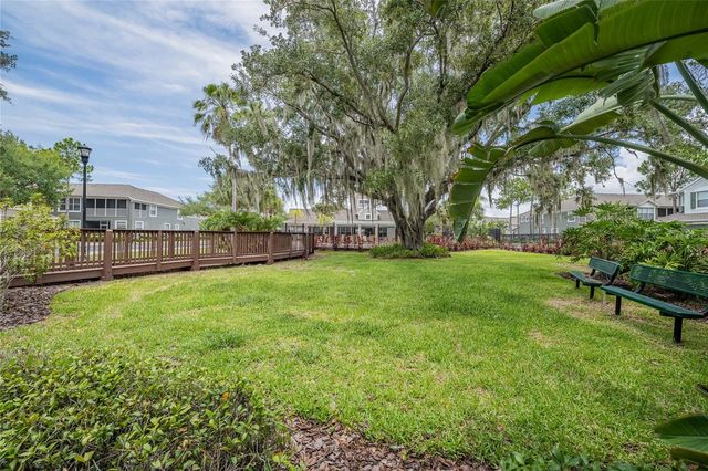 2242 KINGS PALACE DRIVE 2242, Riverview, FL 33578