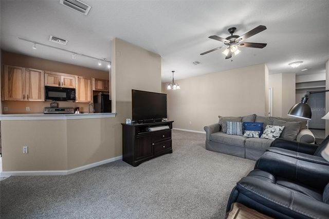 2242 KINGS PALACE DRIVE 2242, Riverview, FL 33578