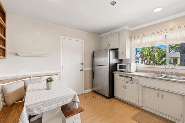 9644 E Hartland Circle, Santee, CA 92071