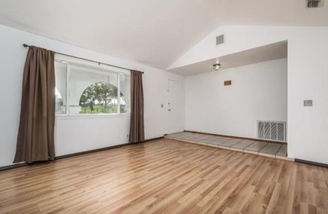 6107 Hillsdale, Sacramento, CA 95842