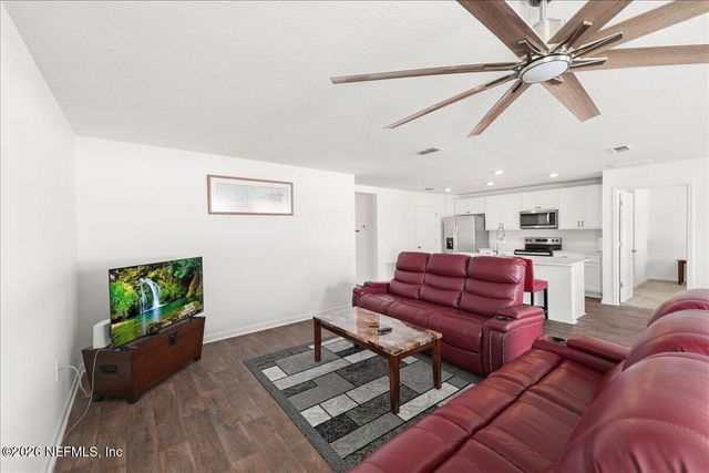 3231 COLD LEAF Way, Green Cove Springs, FL 32043