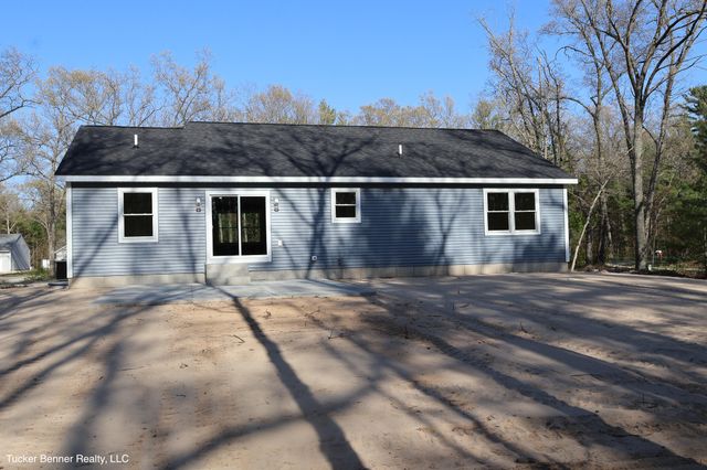 6771 Staple Road, Dalton Twp, MI 49457