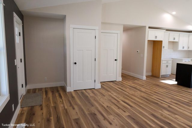 6771 Staple Road, Dalton Twp, MI 49457