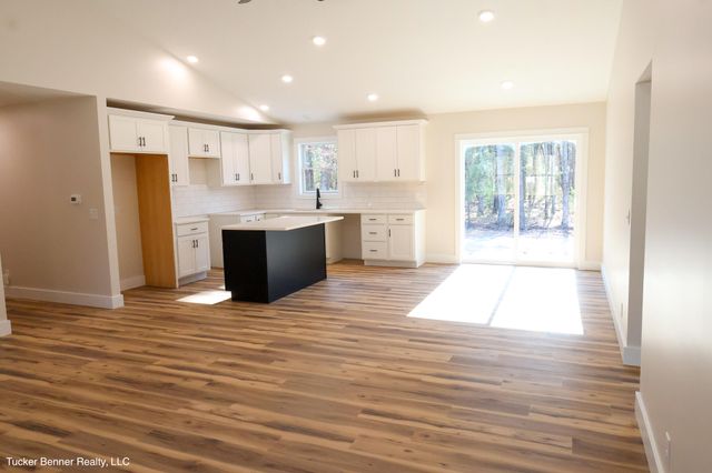 6771 Staple Road, Dalton Twp, MI 49457