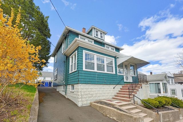 15 Grayson St, Boston, MA 02124