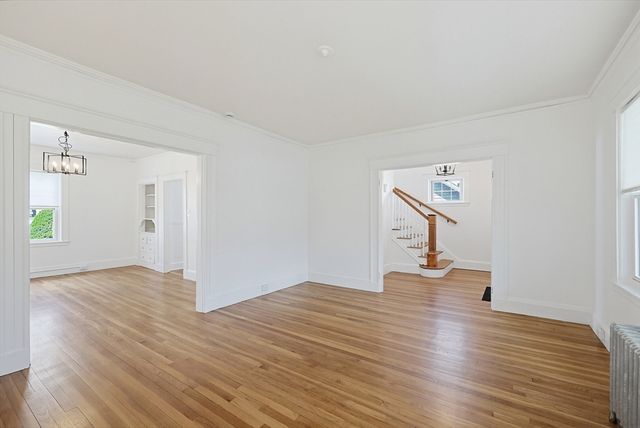 15 Grayson St, Boston, MA 02124