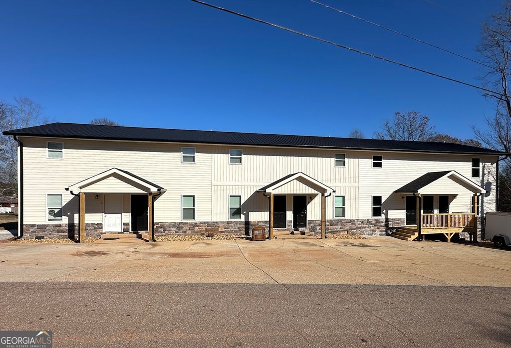 450 Camp Creek Circle A-G, Cornelia, GA 30531 — exterior