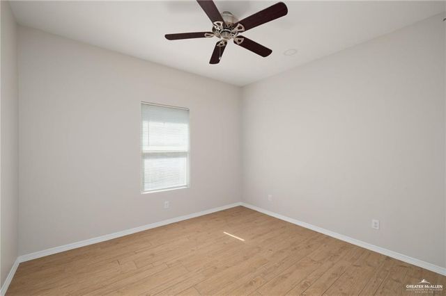 2708 E Eisenhower Avenue 4, Alton, TX 78573