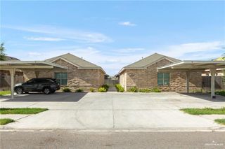 2708 E Eisenhower Avenue 4, Alton, TX 78573