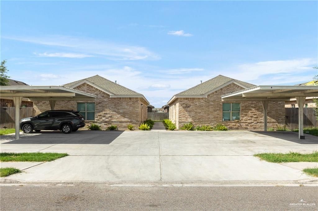 2708 E Eisenhower Avenue 4, Alton, TX 78573