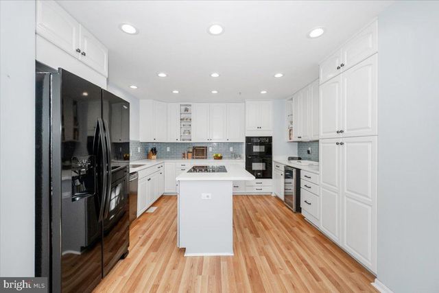 15814 GLACIER CT, Gaithersburg, MD 20878