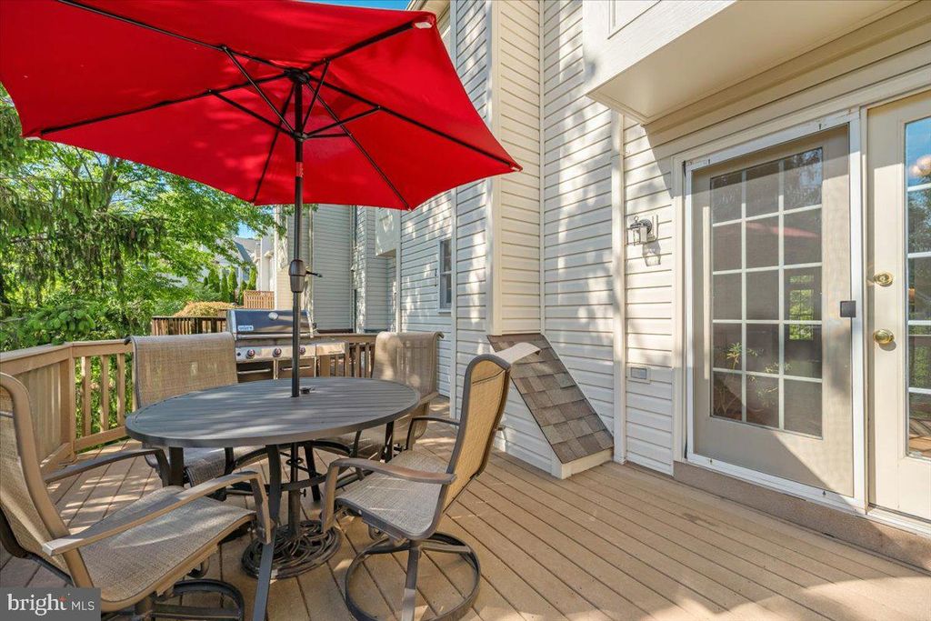 Image 29 of property listing at 15814 GLACIER CT, Gaithersburg, MD 20878