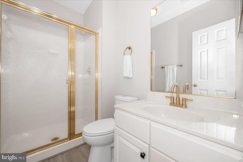 Image 55 of property listing at 15814 GLACIER CT, Gaithersburg, MD 20878