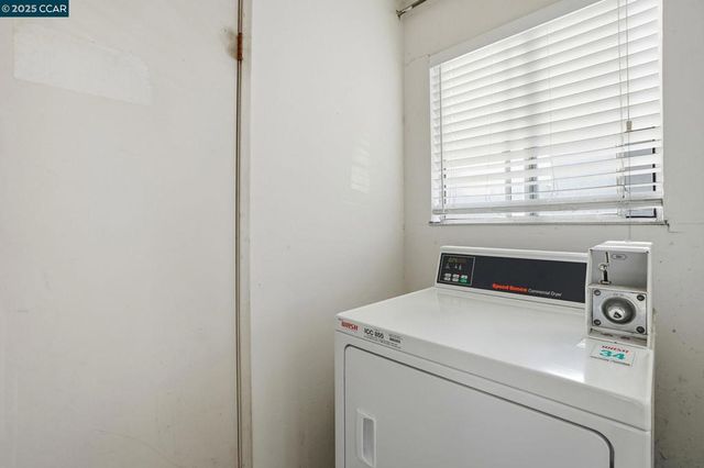 1045 Mohr Ln B, Concord, CA 94518