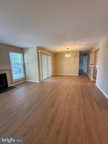121 ANDOVER PL, Robbinsville, NJ 08691