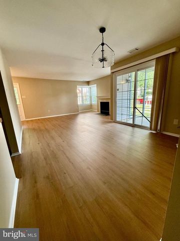 121 ANDOVER PL, Robbinsville, NJ 08691