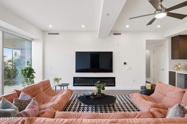 7167 E RANCHO VISTA Drive 4010, Scottsdale, AZ 85251
