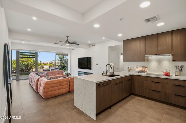 7167 E RANCHO VISTA Drive 4010, Scottsdale, AZ 85251