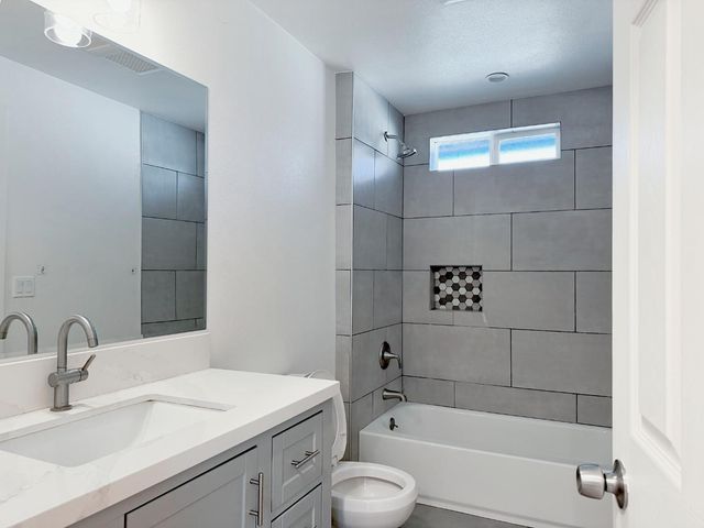 7051 Eigleberry Street, Gilroy, CA 95020